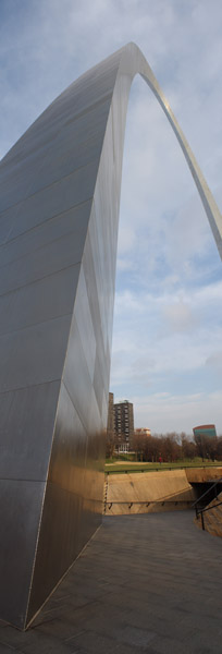 gateway arch pano 2